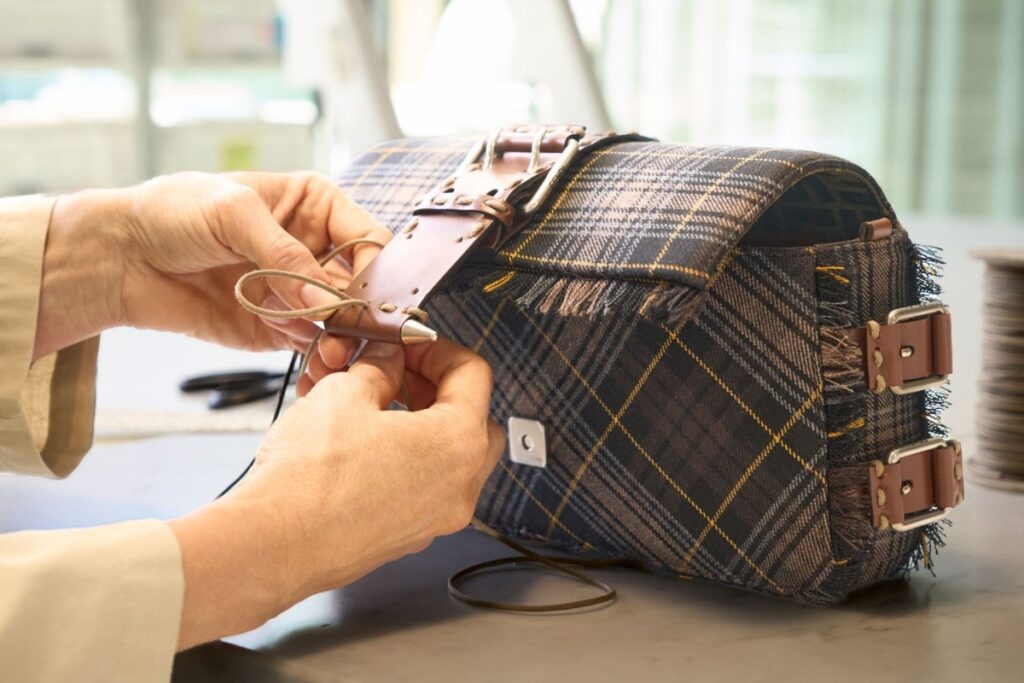 Named after the French habit of carrying bread under the arm, the bag generated extensive waiting lists and dominated late 1990s fashion / Photo Fendi