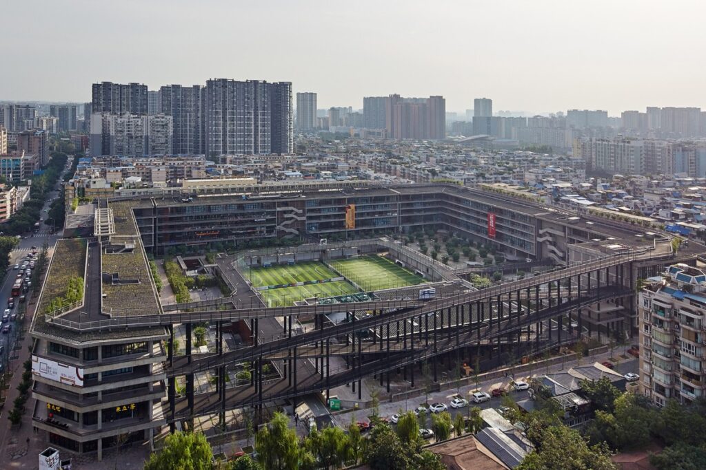 West Village Chengdu / Photo via Lia Jiakun