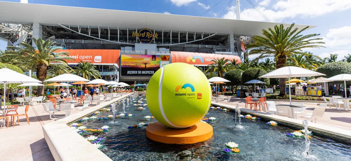 A staple in the international tennis circuit, the Miami Open 2025 continues its tradition of blending top-tier tennis with the vibrant culture of South Florida / Photo via Miami Open