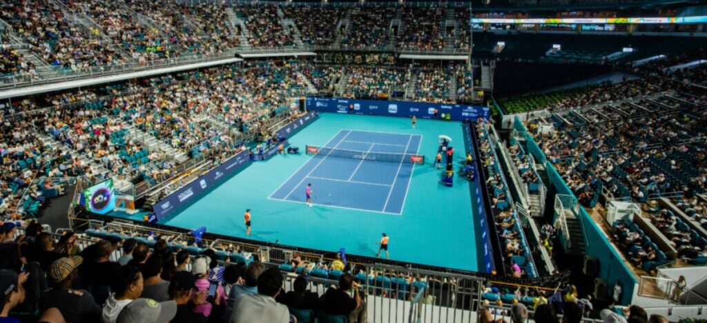 Miami Open 2025 schedule has the men’s quarterfinals set for Wednesday and Thursday, coinciding with the final women’s quarterfinal matches and the women’s semifinals / Photo via Miami Open