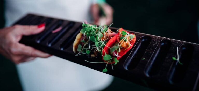 This year, the Formula 1 Crypto.com Miami Grand Prix reaffirms its status as a true cultural event, blending motorsport with Miami’s bold, flavorful identity. / Photo Miami Grand Prix