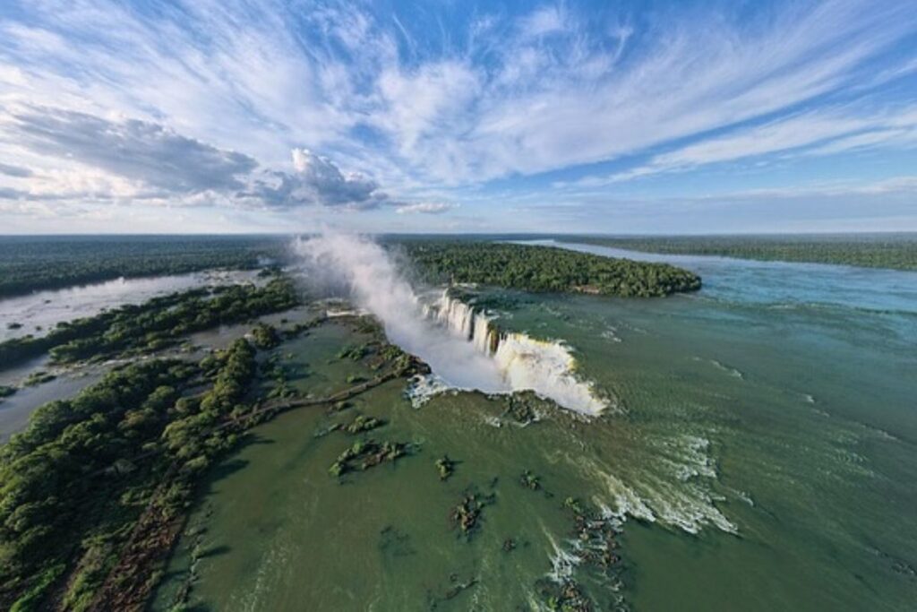Pompidou Foz de Iguazú