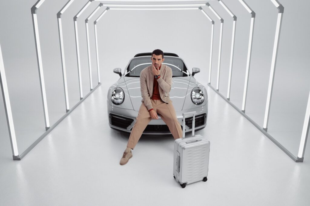 The design pays homage to a turning point in automotive history: the Porsche 911 Targa. Introduced in 1965 / Photo Porsche