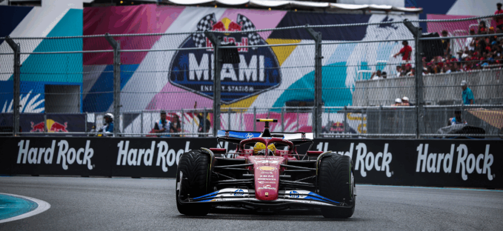 The announcement has stirred excitement among motorsport fans, especially with Ferrari introducing redesigned circuits tailored for urban racing around Hard Rock Stadium. / Photo Ferrari