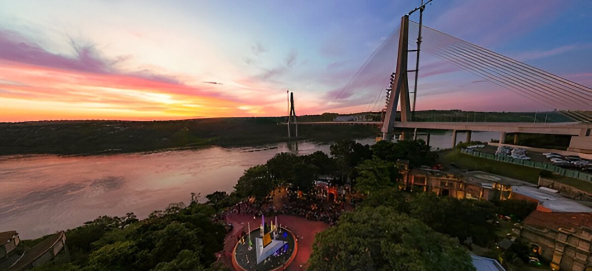 Pompidou Foz de Iguazú