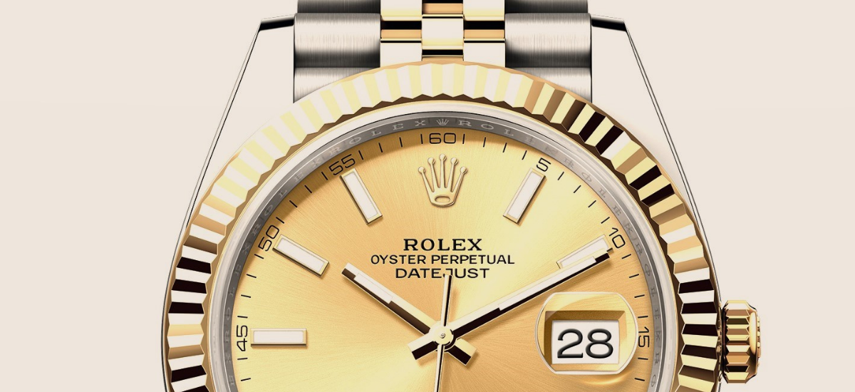 Pope John Paul II (1920–2005) was known for his sophisticated two-tone Rolex Dayjust with Jubilee Bracelet / Photo Rolex