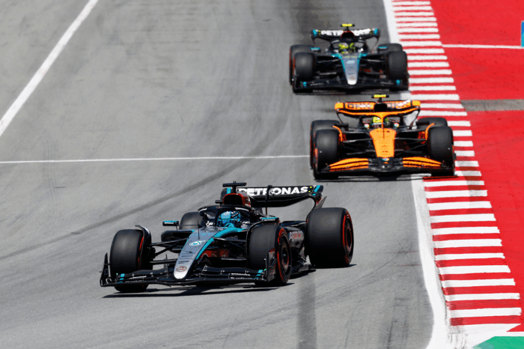 This 4.657-kilometer circuit demands precision engineering and driver excellence across its 66 challenging laps / Photo Archive 2024 Mercedes AMG Petronas