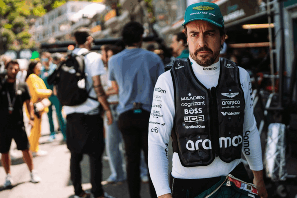 Fernando Alonso (Aston Martin Team) / Photo Aston Martin F1 team