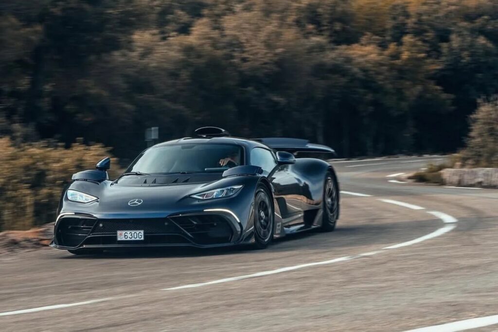 To Russell, it’s a full-circle moment. The power unit in this hypercar is an evolution of the very engine he first drove during his introduction to Mercedes F1 back in 2017. / Photo Mercedes-AMG
