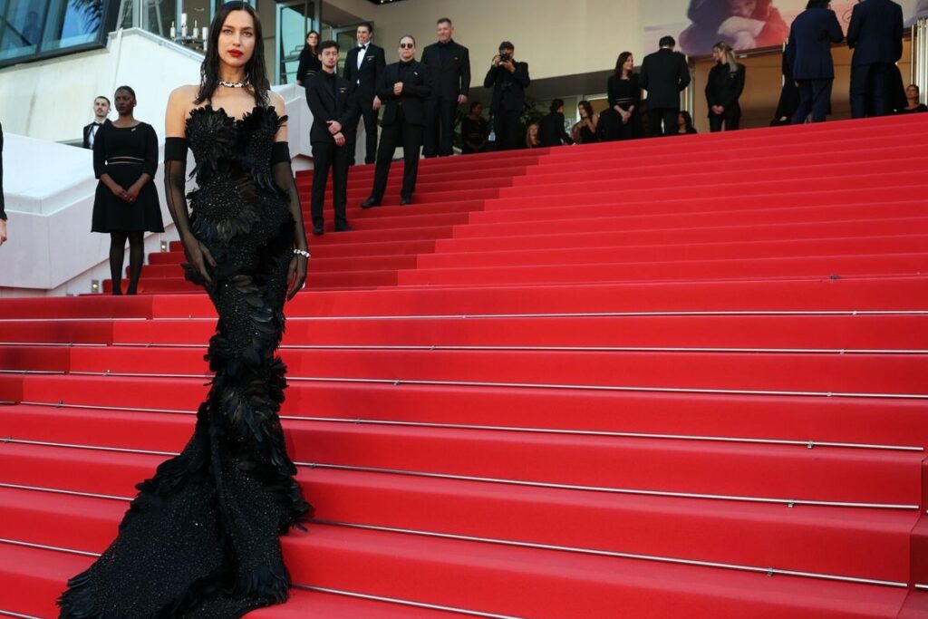 The red carpet reflects the spirit of global artistry, with each look telling a unique story / Photo Cannes 2025