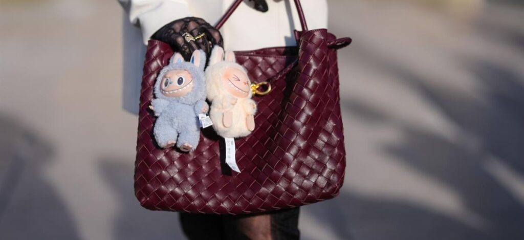 The sense of mystery and the thrill of the chase have made Labubu a collectible with near-mythical status. / Photo Los Angeles Times