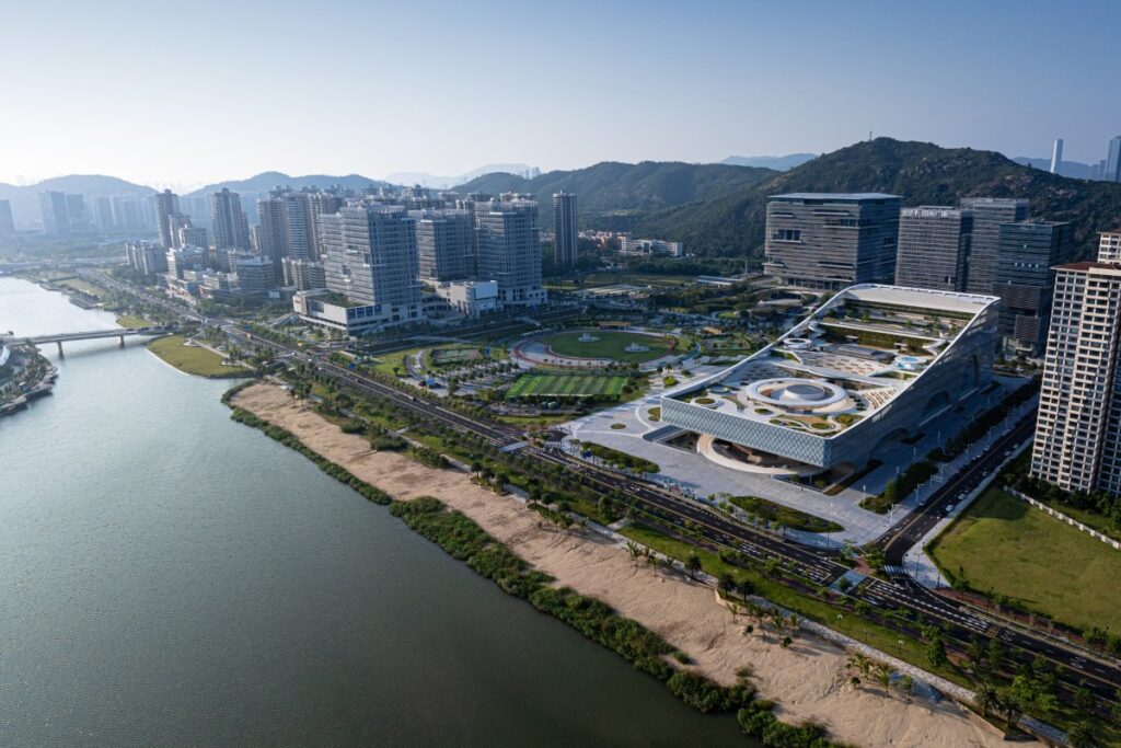 On September 14, 2024, the Hengqin Culture & Art Complex was officially introduced to the public through a spectacular lighting ceremony, beginning its soft opening phase / Photo via Hengqin Culture & Art Complex