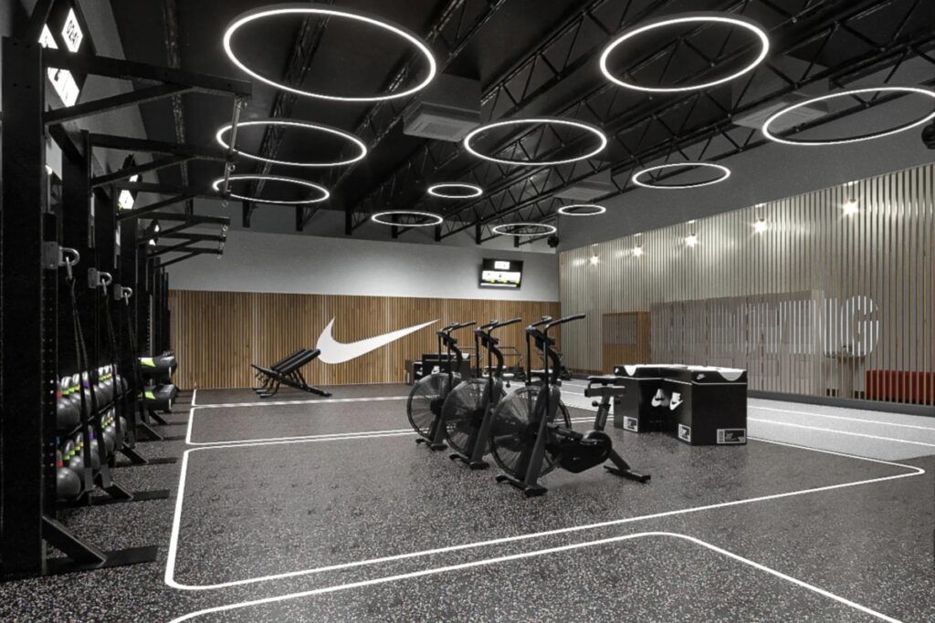 The spaces are minimalist yet modern, built with sleek architecture and advanced workout technology. / Photo Nike Stuidos