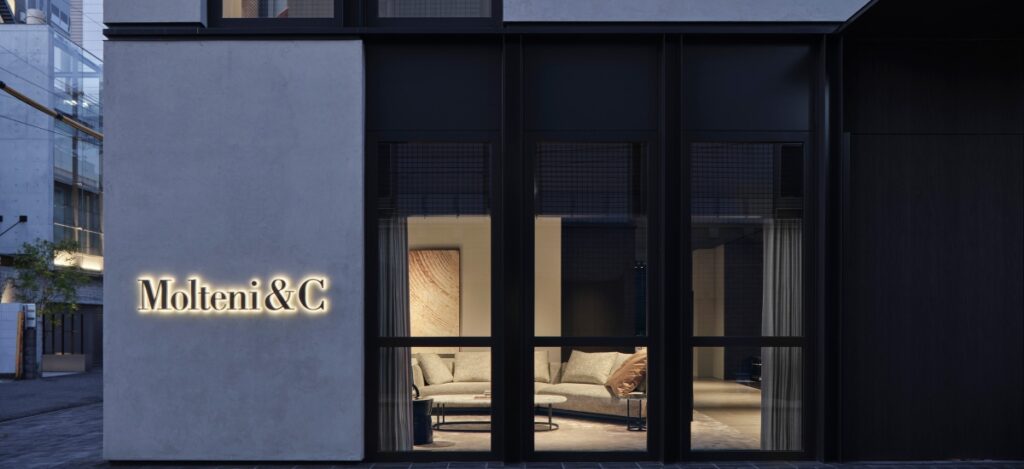 This ambitious project follows the Milan opening of Palazzo Molteni and now extends the brand’s lifestyle narrative into Asia. / Photo Molteni