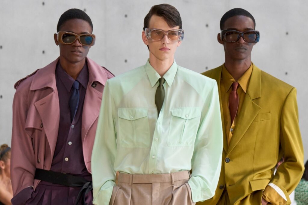 Tuned to a palette of pastel blues, sandy ochres, and dry moss, the clothes blended softness with sharp structure