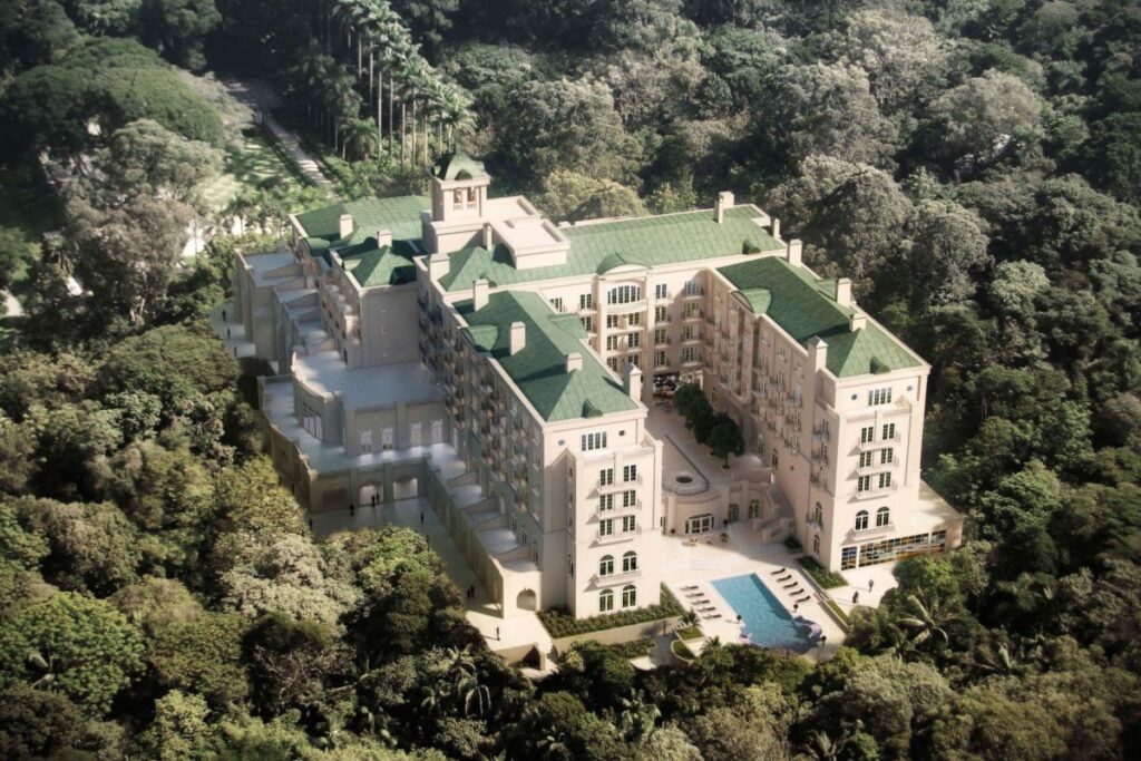 What truly elevates Palácio Tangará is its intuitive service. Staff go above and beyond to deliver personalized moments / Photo via Palácio Tangará