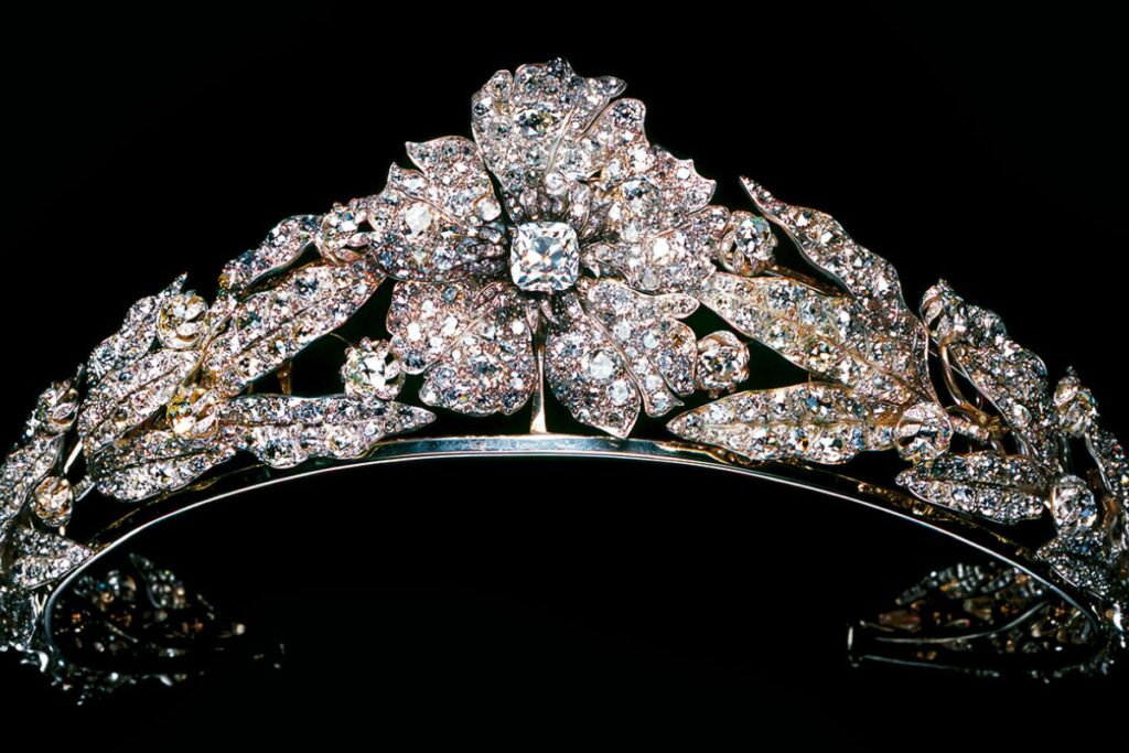 The Mellerio Shell Tiara was made in 1867 by Mellerio dits Meller, a famous Parisian jewelry house. / Photo Mellerio