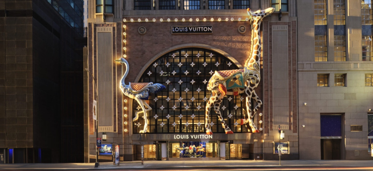 A journey where fashion, gastronomy, and experience meet at the highest level. Louis Vuitton, the legendary French fashion house, is venturing beyond the realm of leather goods and runway collections. / Photo Louis Vuitton