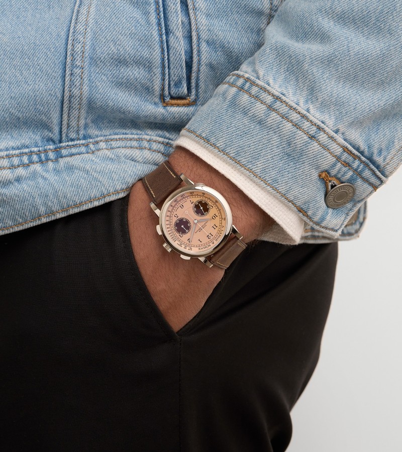 A remarkable A. Lange & Söhne 1815 Chronograph “Concorso” commanded global interest and sold for $736,600 / Photo via Phillips Auction