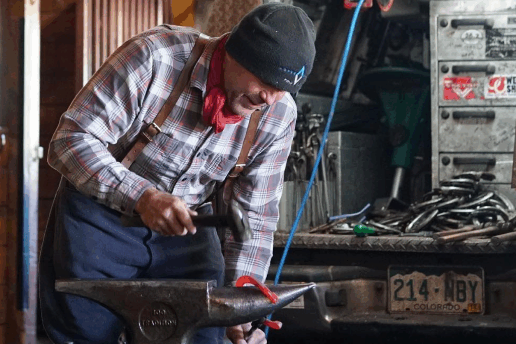 The blacksmith of Aspen Valley Polo Club, getting the shoes ready for the ponies / Photo IG: @aspenvalleypoloclub
