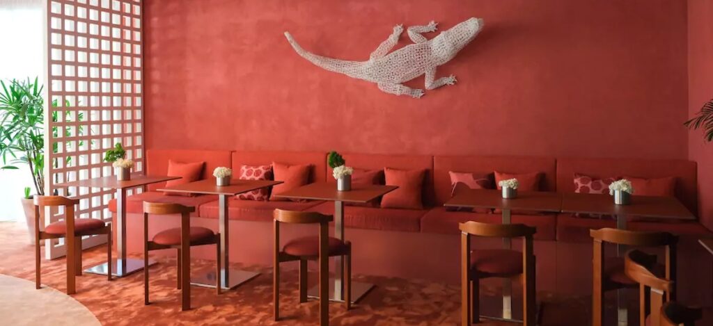 At the heart of this bold move is Lacoste Café, a sun-kissed pop-up dining spot nestled within the luxurious Le Méridien Beach Plaza Hotel / Photo Lacoste