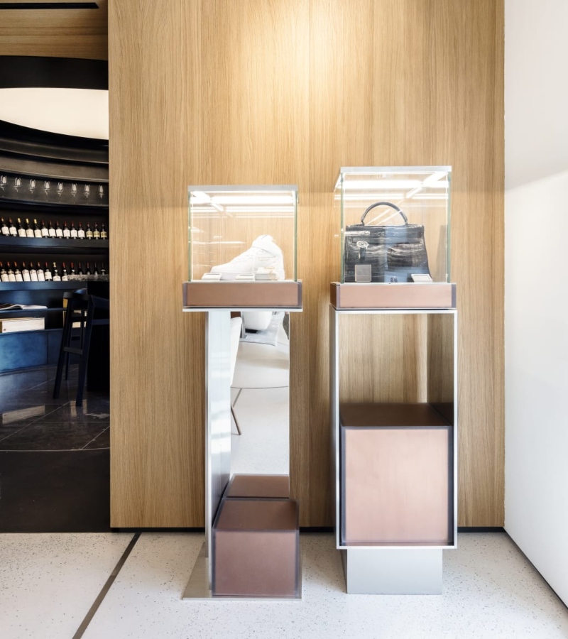 Fashion is cyclical, and Sotheby’s knows it. That’s why the retail destinations offer vintage pieces that still feel relevant today / Photo Sotheby's