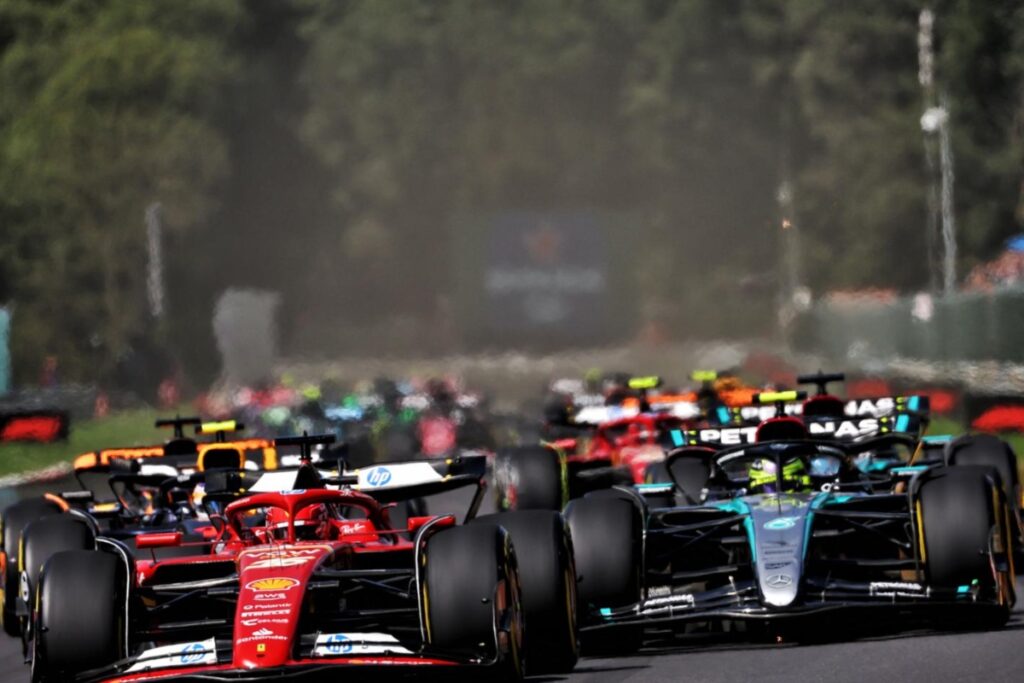 The McLaren duo—Lando Norris and Oscar Piastri—are entering Spa with momentum and confidence. / Photo F1