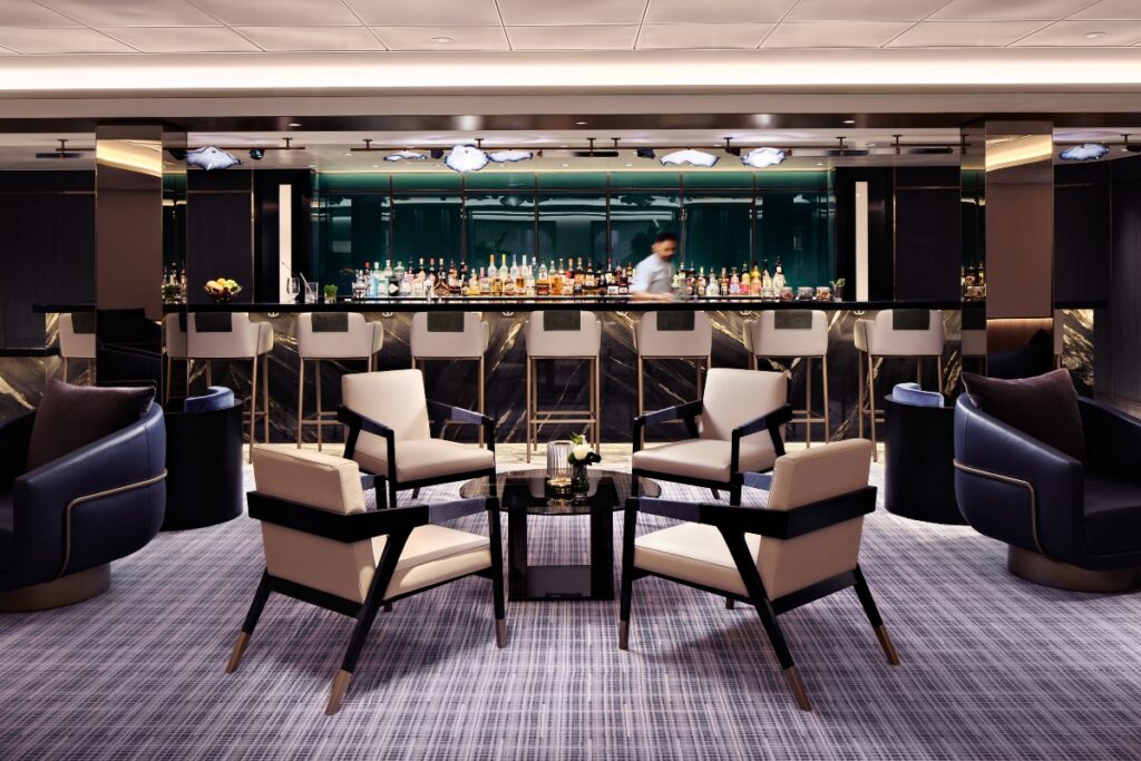 Interiors designed by world-renowned studios showcase marble, walnut wood, and subtle ocean-inspired hues. / Photo Luminara