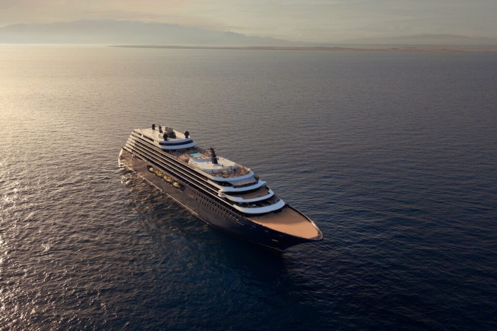 Dining aboard Luminara blends regional authenticity with Michelin-starred creativity / Photo Luminara