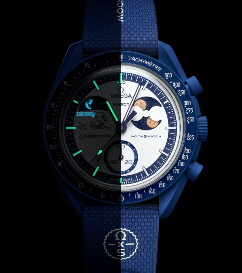 Unlike previous models, the Swatch Moonshine Gold on this edition isn’t just for second hands. It gleams from the moonphase disc, adding warmth and exclusivity. / Photo Swatch