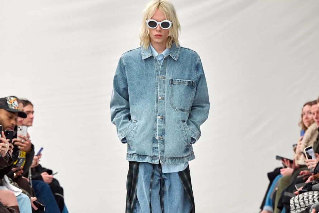 The collections spoke in textures, colors, and silhouettes that celebrated craftsmanship while breaking from tradition / Photo CFW