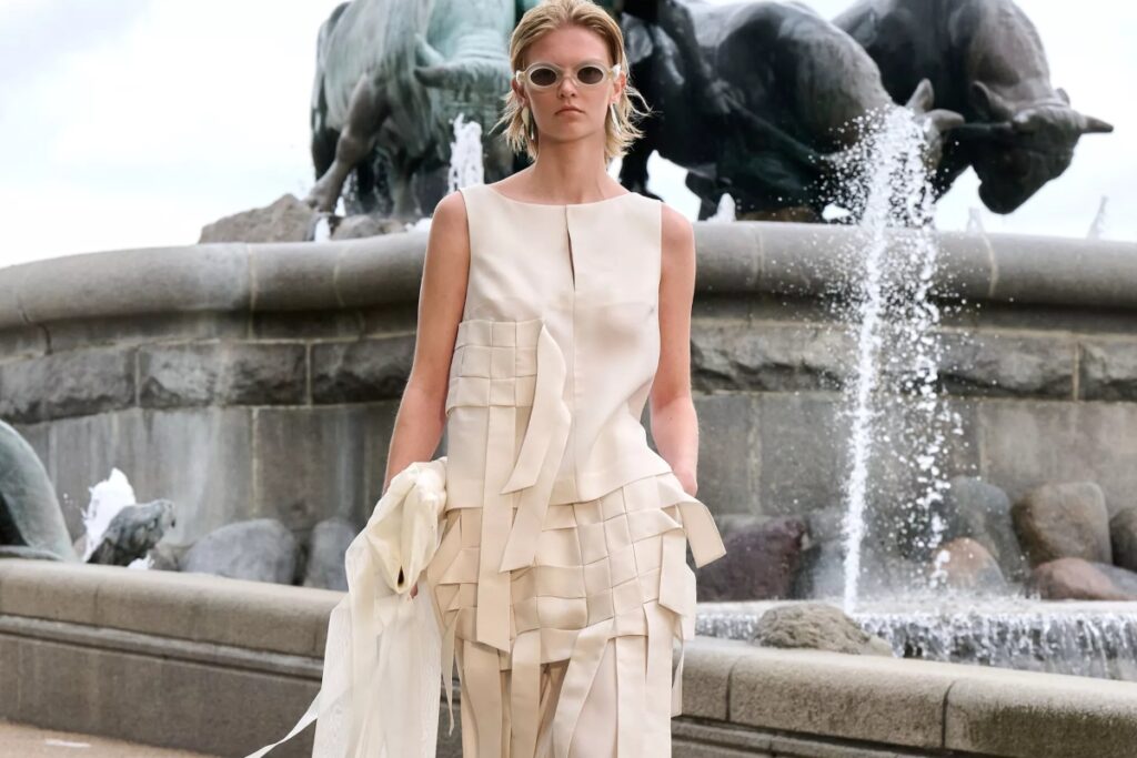 Butter yellow proved itself a season-long obsession / Photo MKDT Studio