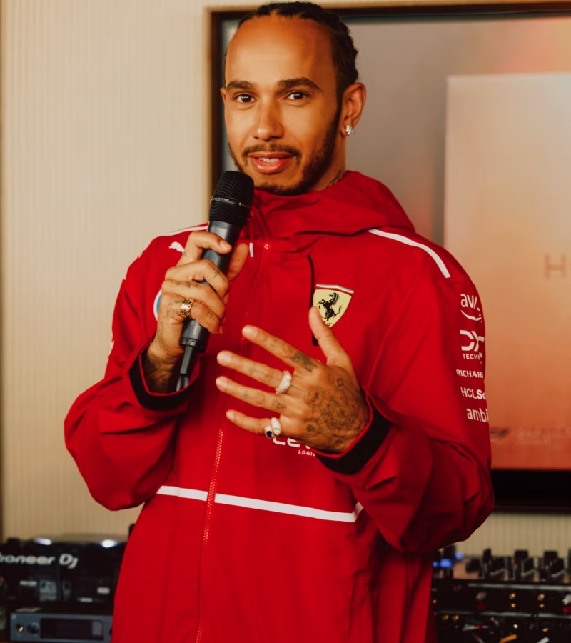 Every detail of House 44 reinforces its exclusivity. Guests receive collectible items and memorabilia from Hamilton’s Plus 44 team / Photo House 44