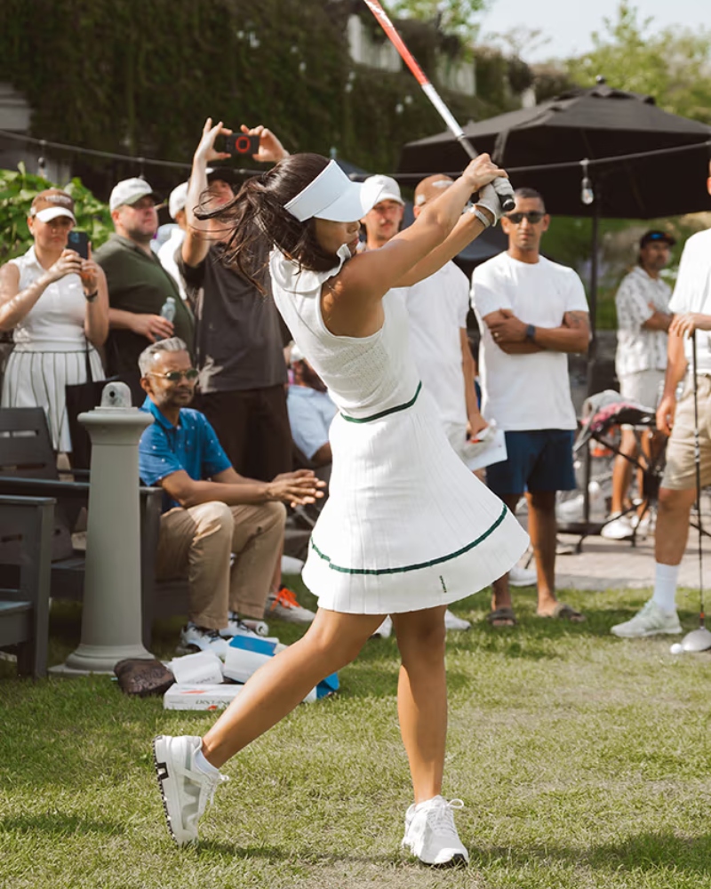 On the other, Head is strengthening its ties with traditional golf hubs such as country clubs and green-grass retail spaces / Photo via HEAD