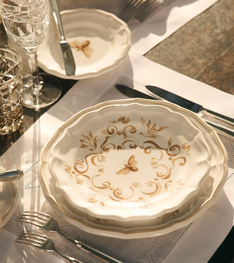 Under the creative direction of Cordelia de Castellane, Les Gris-Gris de Monsieur Dior introduces four sets designed for every moment of the day / Photo Monsieur Dior