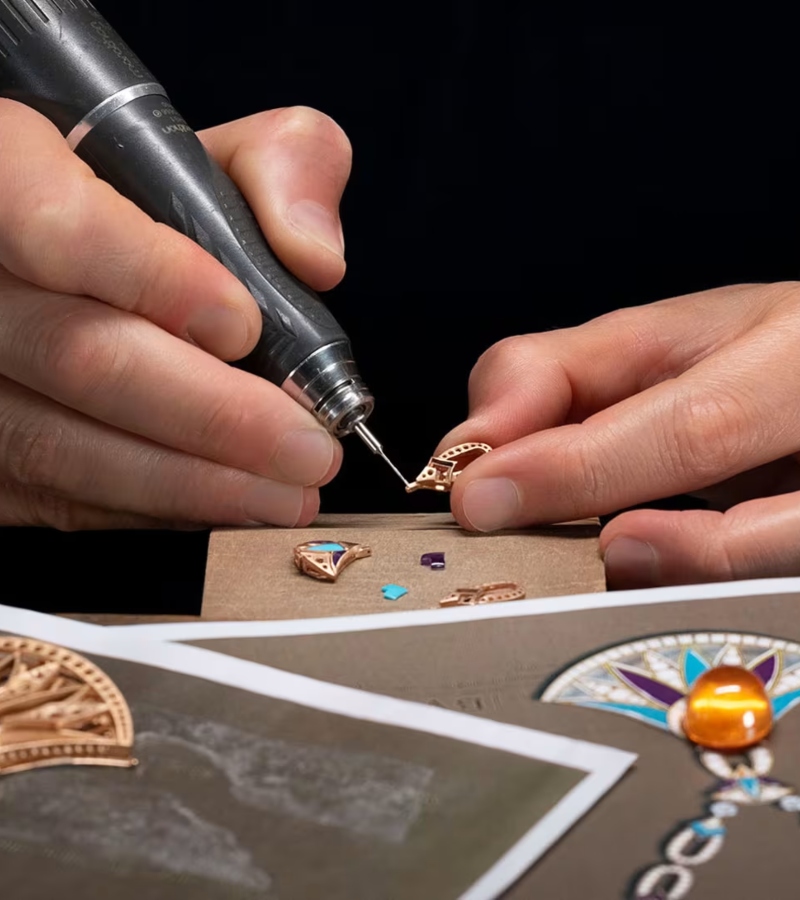 Tailored for both newcomers and seasoned creatives, the school offers two meticulously designed programmes / Photo via Bvlgari