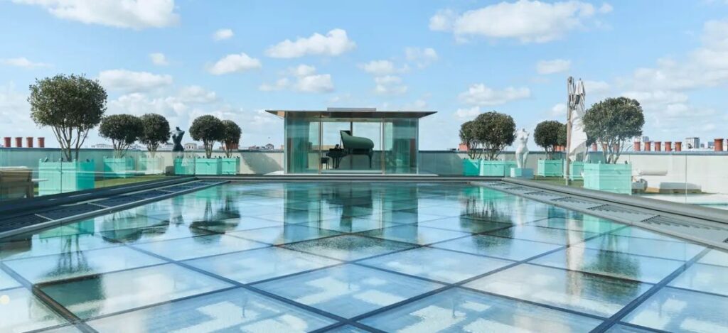 luxurious hotel suites