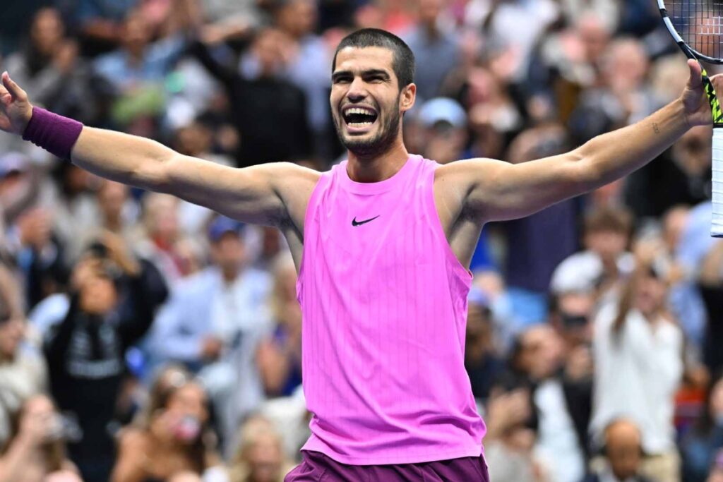 In comparison, Sinner earned $9,035,053 in 2025. / Photo via US Open