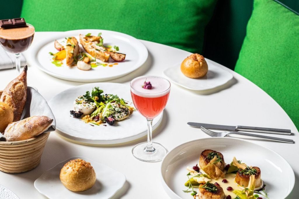 The series begins on October 2nd, with the celebrated restaurant Le Jardinier, part of the renowned Bastion Collection / Photo via Le Jardinier