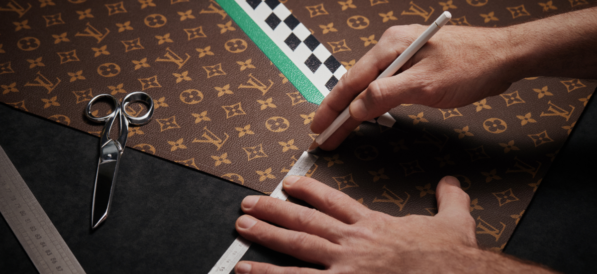 LOUIS VUITTON TROPHY TRUNK AUSTIN