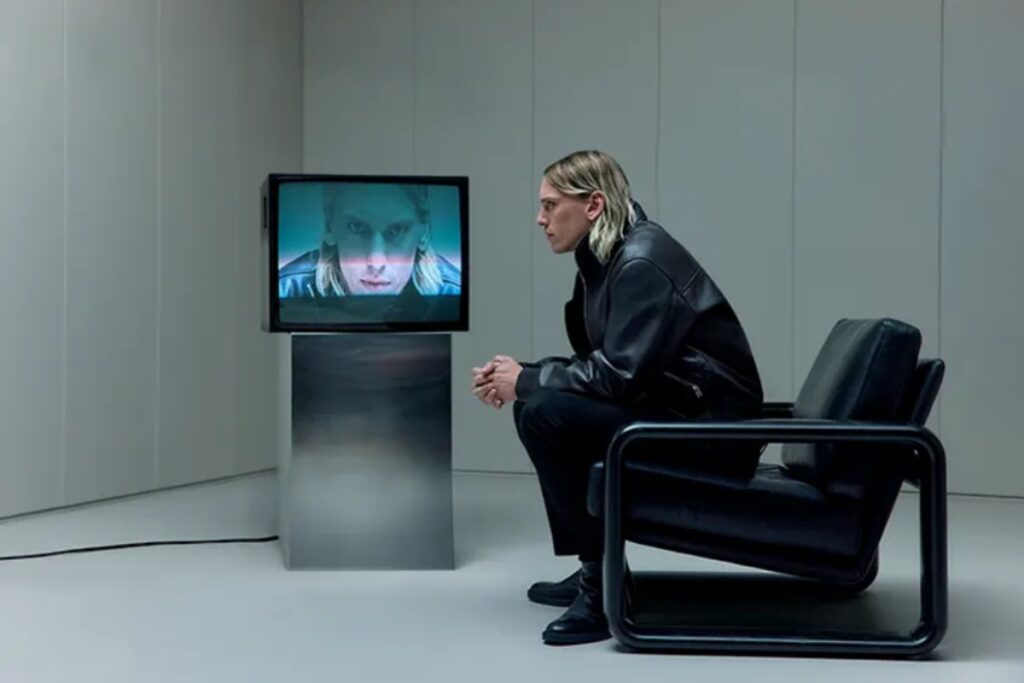 This initiative, led by Jamie Campbell Bower, captures the pulse and precision of racing while embodying the bold spirit at the heart of both brands. / Photo via BOSS