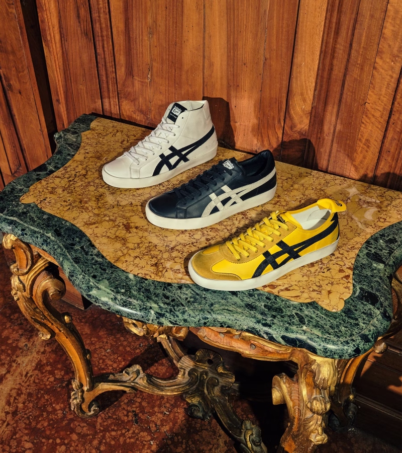 Both the Made in Italy and Versace collections are available at select flagship stores worldwide and through Onitsuka Tiger’s official global website. / Photo via Onitsuka Tiger