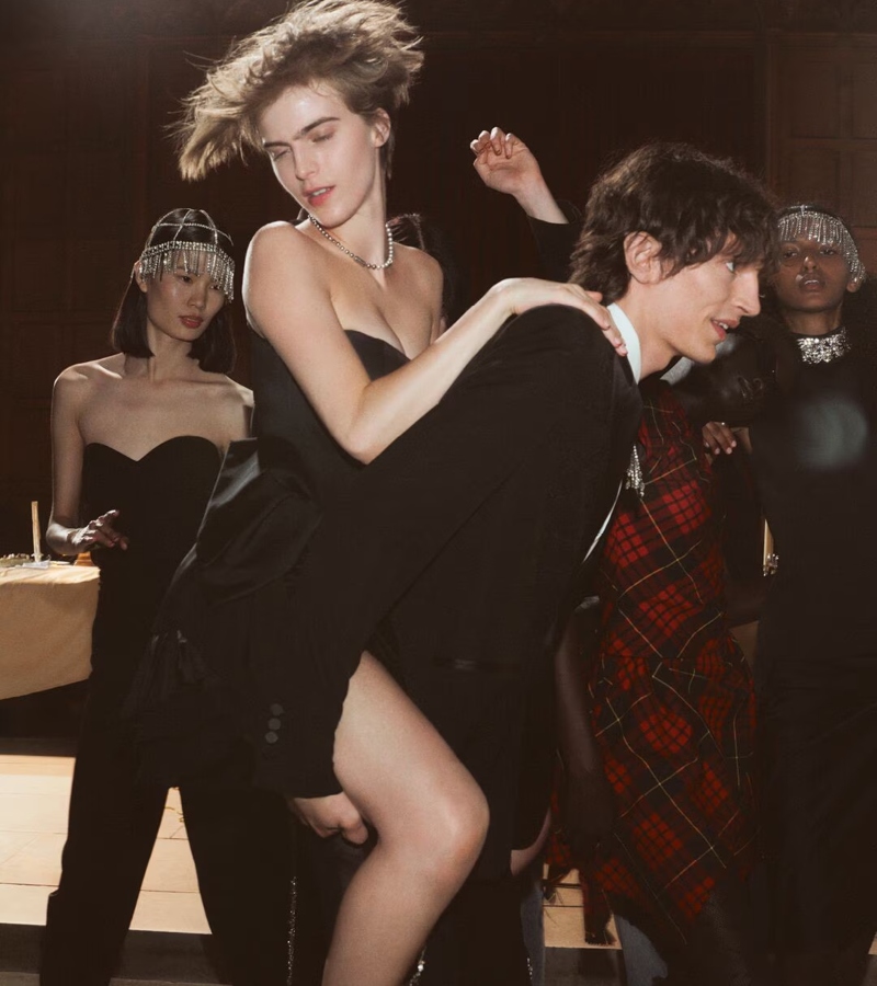 Khoury’s camera captures moments of stillness and intensity, where light bends across crystal surfaces and silk folds like liquid metal. / Photo Alexander Mcqueen