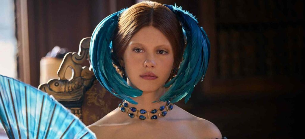 For the first time, the iconic jeweler Tiffany & Co. joined forces with Netflix, cementing its role as the first luxury jewelry house to collaborate with the streaming giant. / Photo Netflix