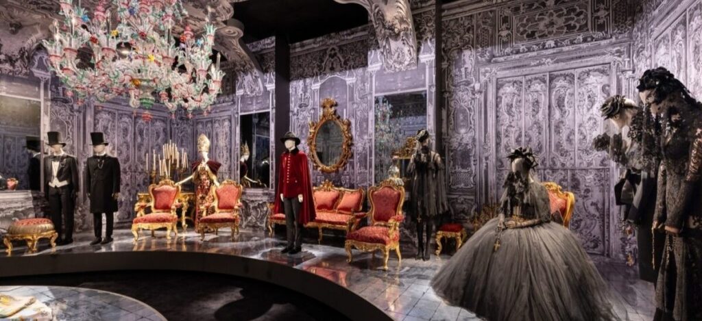 baroque fashion exhibition