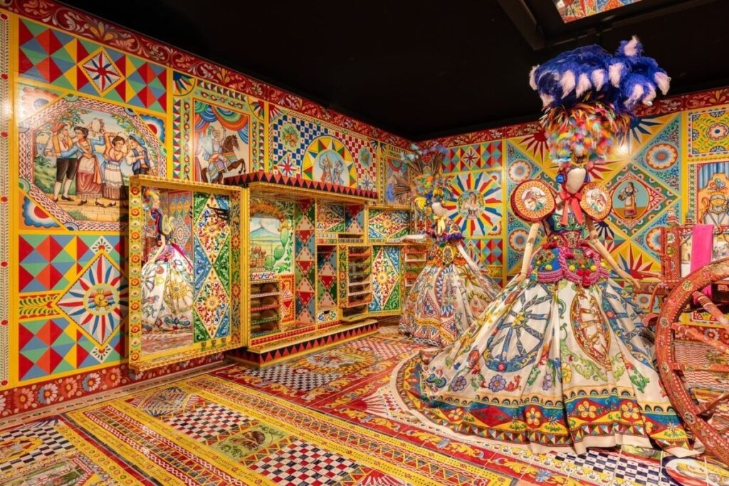 baroque fashion exhibition