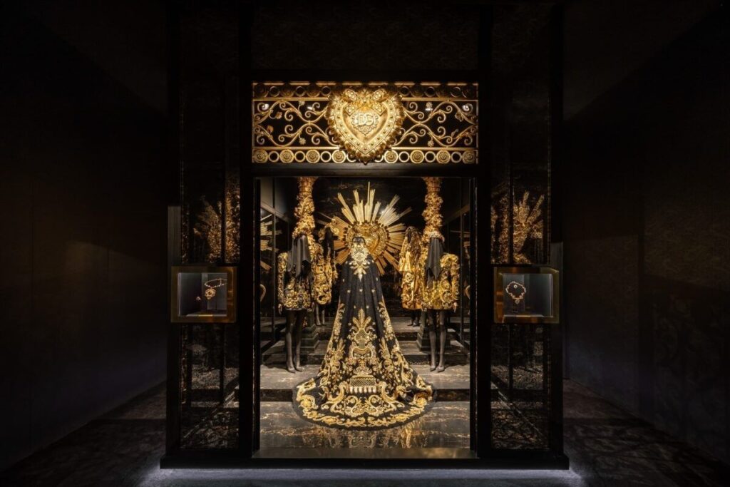 baroque fashion exhibition