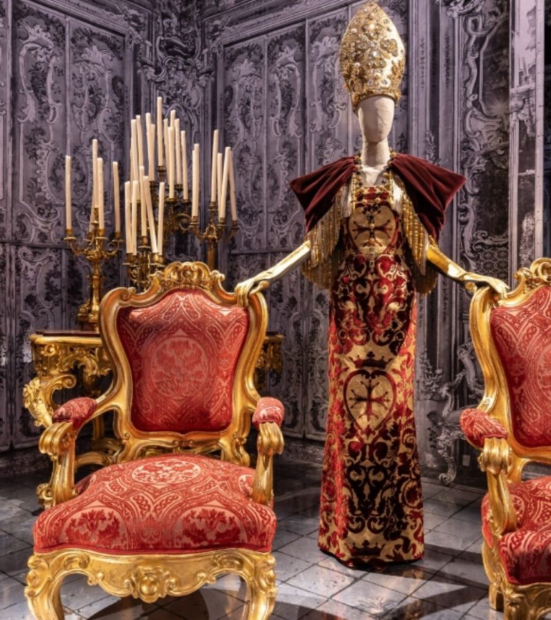 baroque fashion exhibition