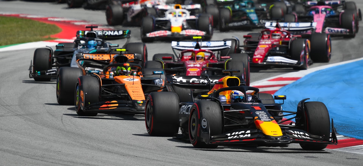 It opened a strategic window that Verstappen used to pit early and gain an advantage. / Photo via F1