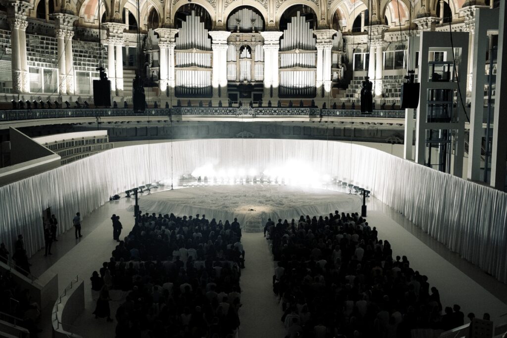 Rosalía's new album LUX is a culmination of academic discipline and personal memory. / Photo Rosalía